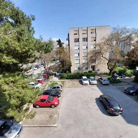 Split Apartment Apartment Split